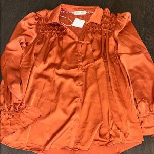 NWT L Trading blouse, size L
